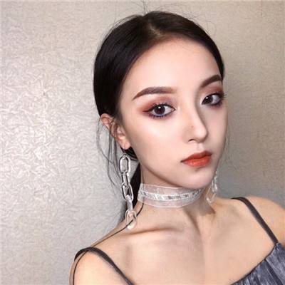 僵尸特能跳游戏